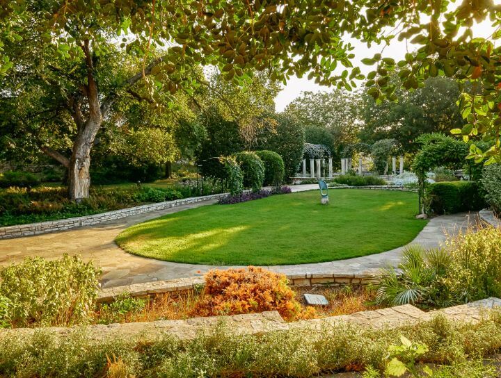 Embracing Autumn: Yoga, Yoga Nidra, and Sound Bath