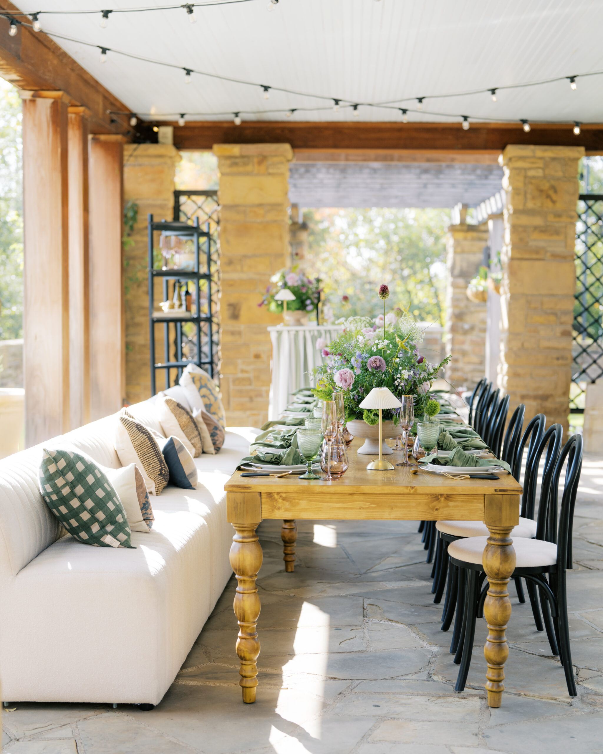 In Full Bloom: A Venue & Tasting Experience